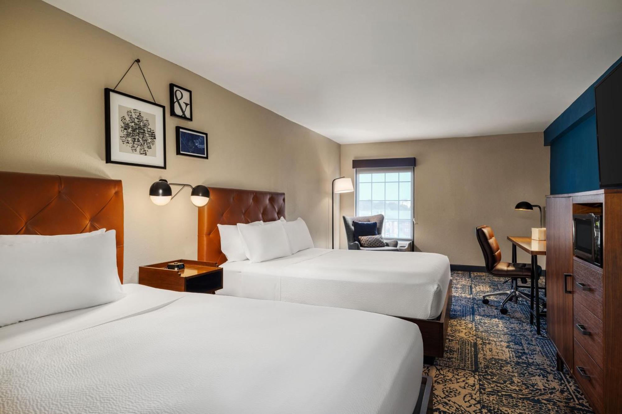Four Points By Sheraton Greensboro Airport Exterior foto